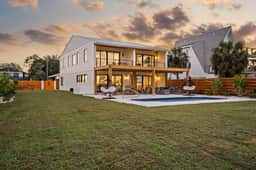 Seas the Day", 5BR/6BA, Sleeps 22, Luxury Beach House - Image 3