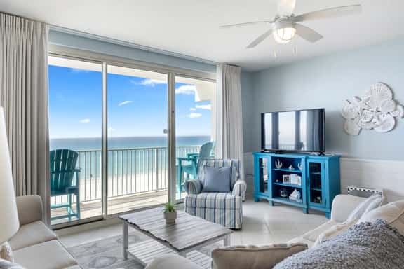 Shores of Panama #430, 1BR+Bunk/2BA, End Unit, Low floor! - Image 1