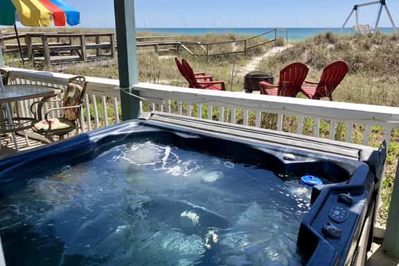 Beach House,3BR/2.5BA, Sleeps 12, Pets OK! - Image 1