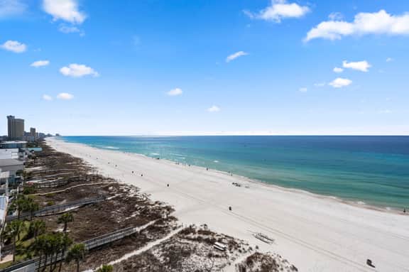 Sunbird #1004E, 1BR/1BA, Beachfront with Amazing Views! - Image 3