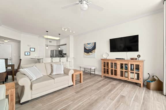 Tidewater #3015, 1BR+Bunk 2 BA Beachfront - Image 4