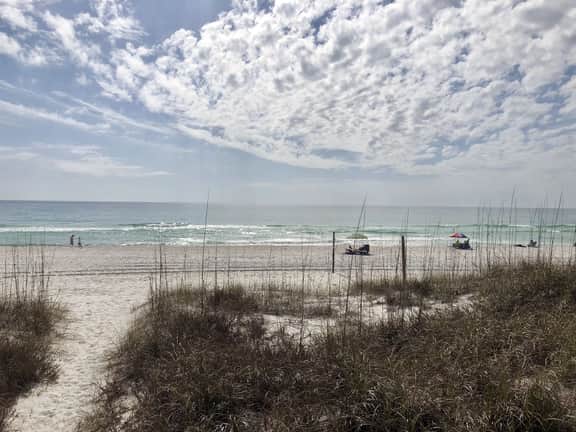Beach House,3BR/2.5BA, Sleeps 12, Pets OK! - Image 4